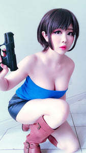 Jill Valentine (30 Selfies)